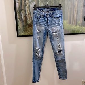 American eagle outfitters distressed jeans